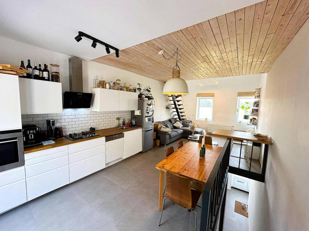 Appartement à louer à Saint-Nicolas 4420 980.00€ 2 chambres 90.00m² - annonce 795341