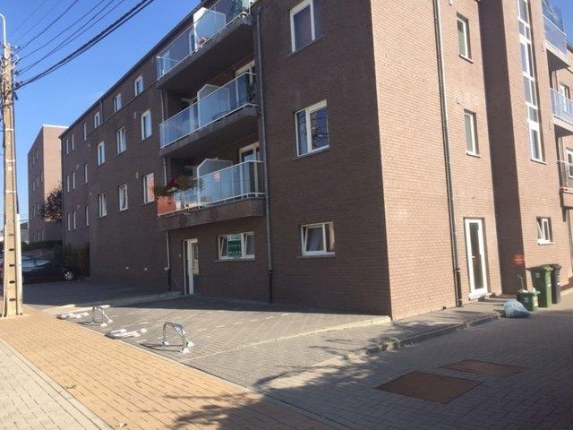 Commerce à vendre à Waremme 4300 110000.00€ chambres m² - annonce 1483