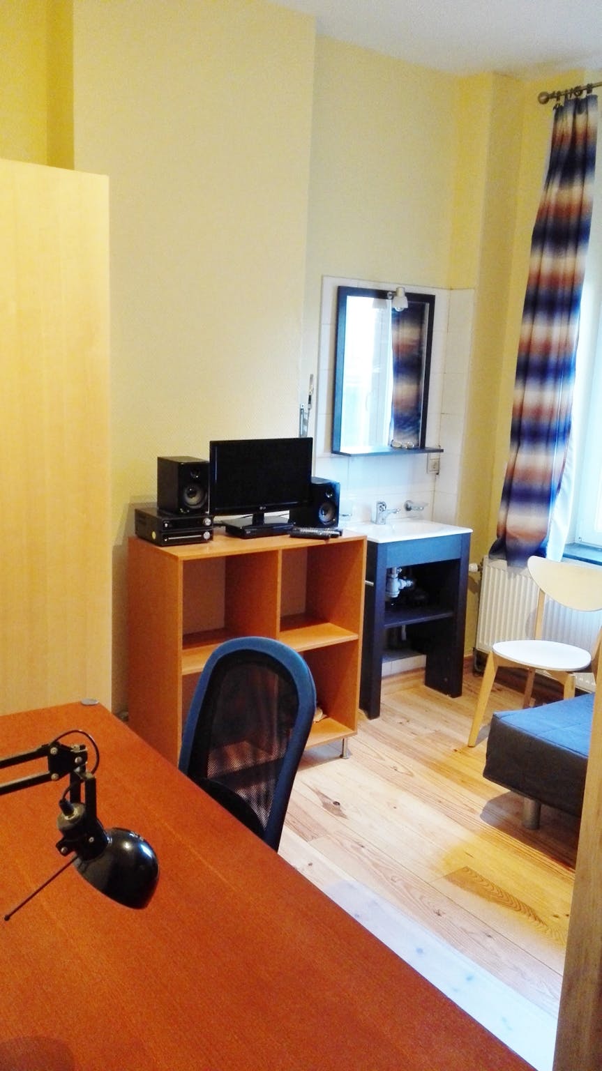 Appartement à louer à Angleur 4031 300.00€ 1 chambres 120.00m² - annonce 1392103