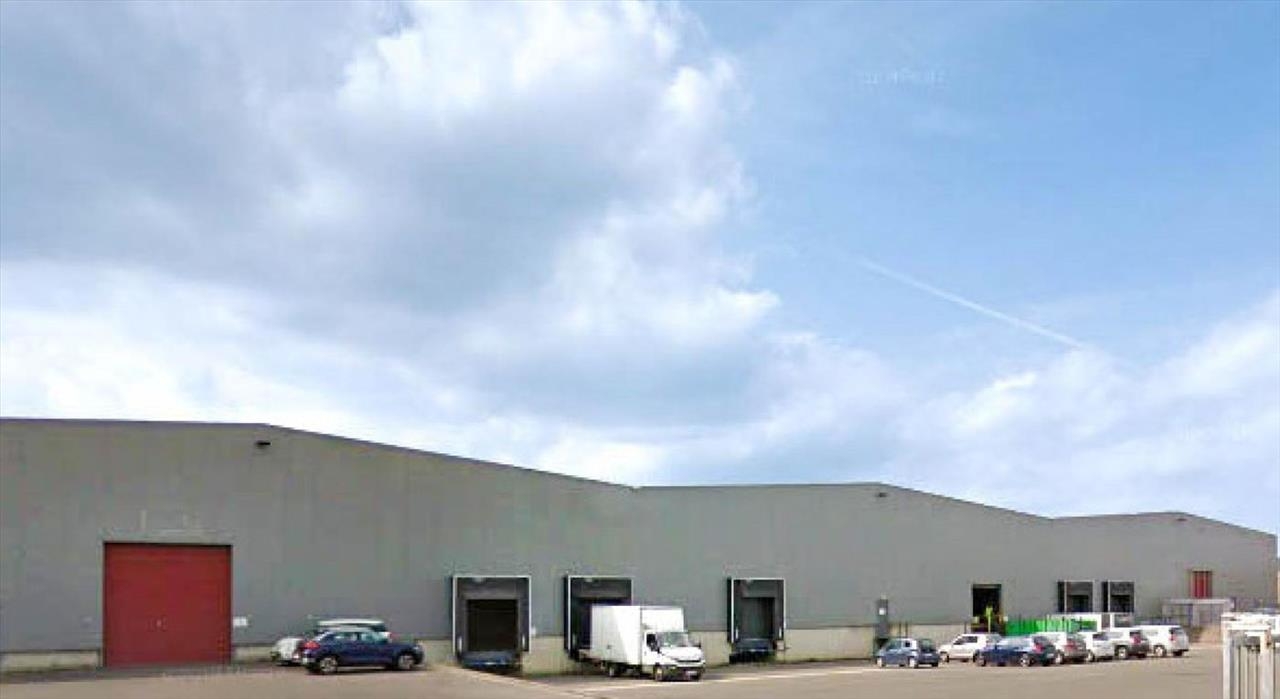 Commerce à louer à Herstal 4040 16250.00€ chambres 3250.00m² - annonce 6895