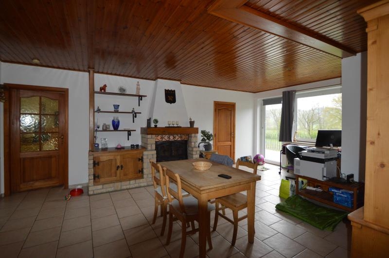 Appartement à à Hampteau 6990 300000.00€ 6 chambres 270.00m² - annonce 18536