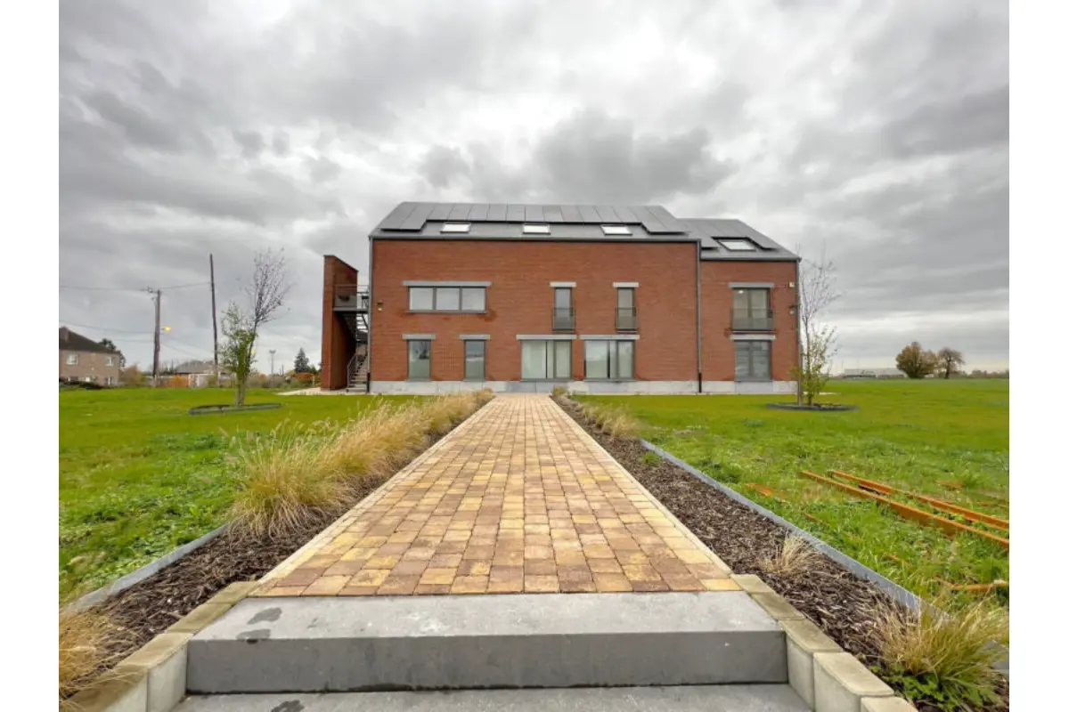 Commerce à louer à Barchon 4671 3267.00€  chambres m² - annonce 20890