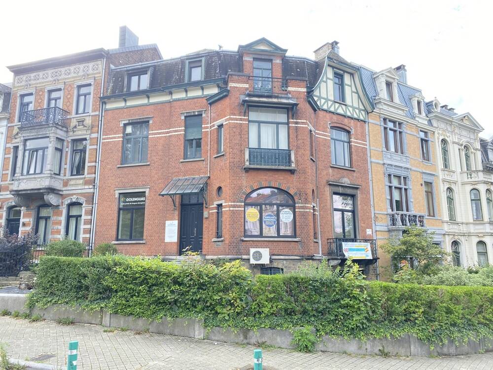 Maison de maître à vendre à Verviers 4800 300000.00€ 6 chambres 210.00m² - annonce 1370910