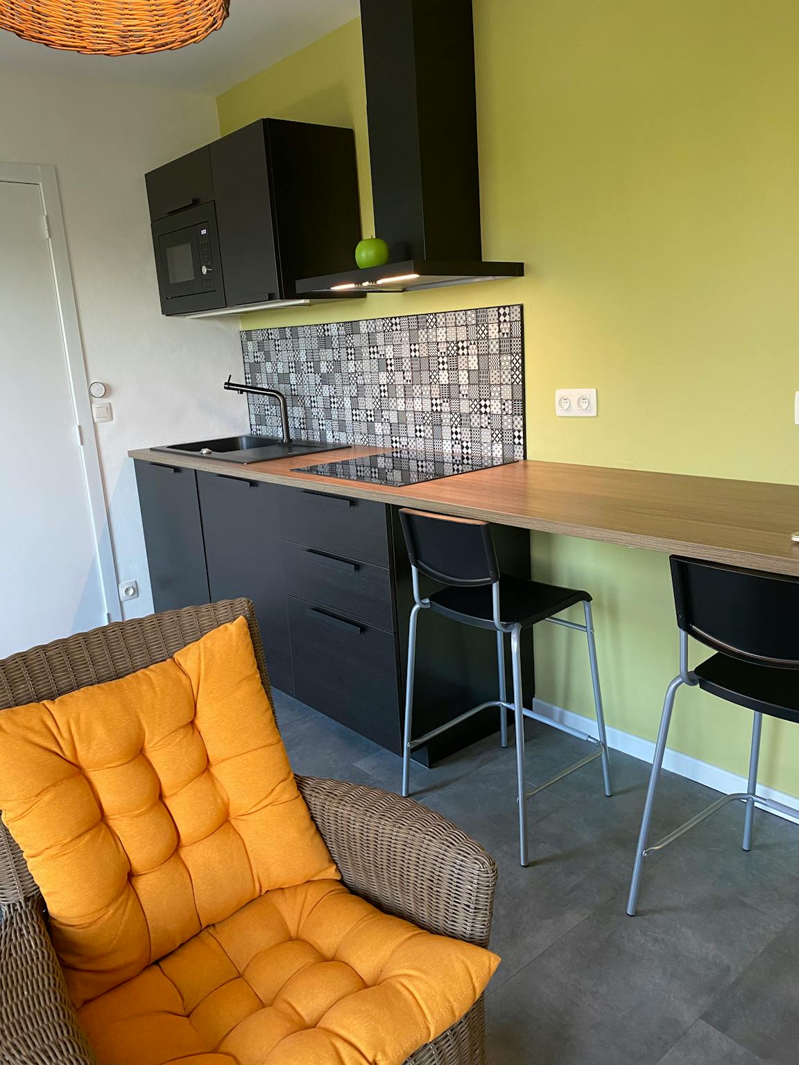 Appartement à louer à Comblain-au-Pont 4170 850.00€ 2 chambres 34.00m² - annonce 87030
