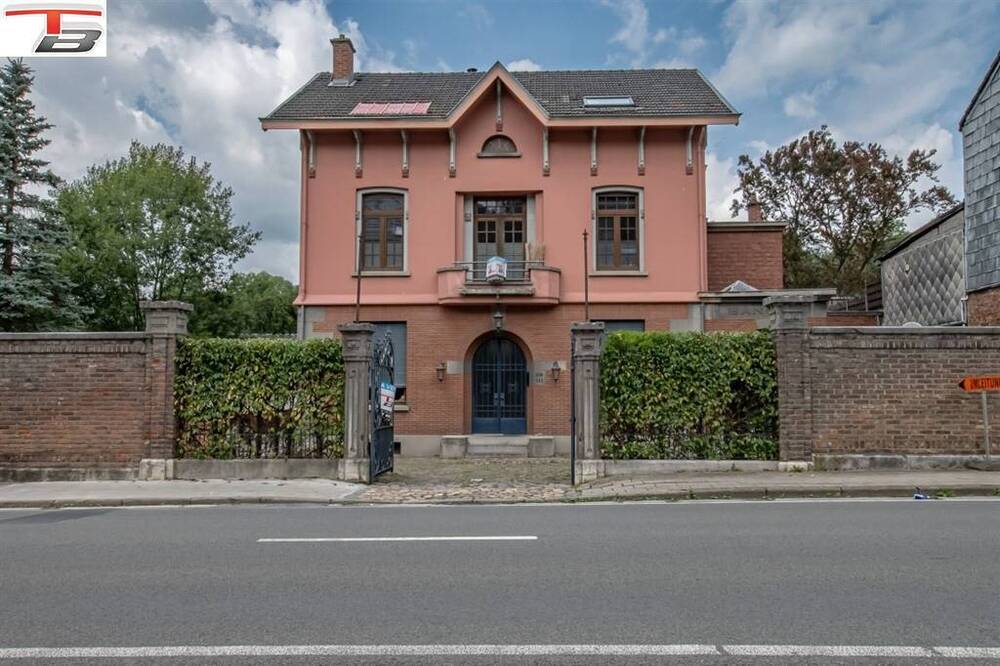 Immeuble de rapport - Immeuble à appartement à vendre à Limbourg 4830 369000.00€ 4 chambres 336.54m² - annonce 34316
