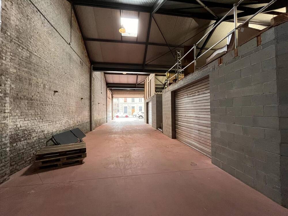 Commerce à louer à Liège 4020 330.00€ 0 chambres m² - annonce 37741