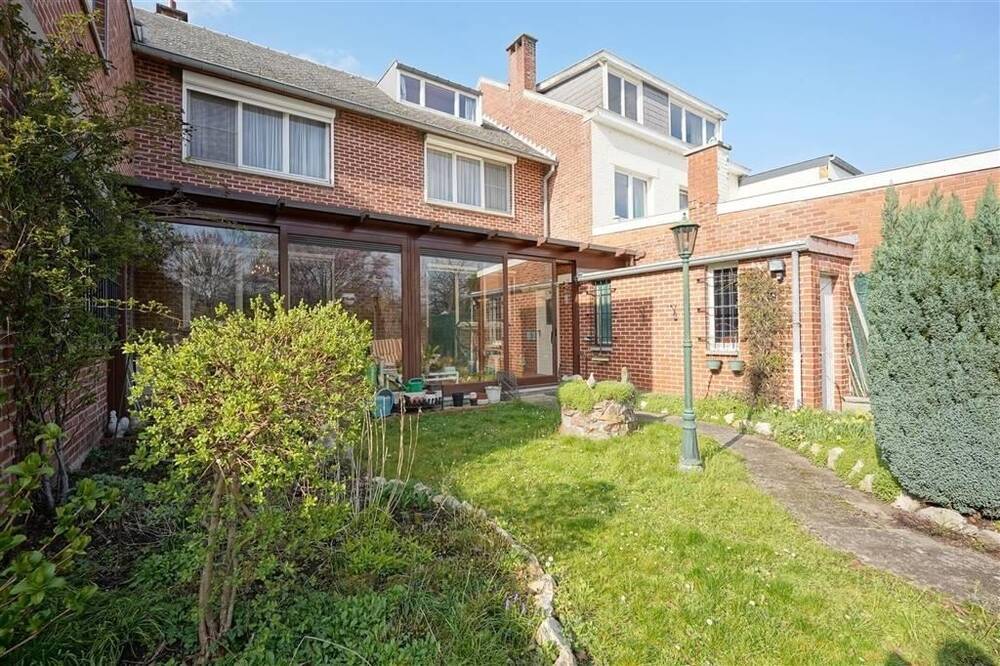 Maison à vendre à Huy 4500 268500.00€ 5 chambres 200.00m² - annonce 1353567