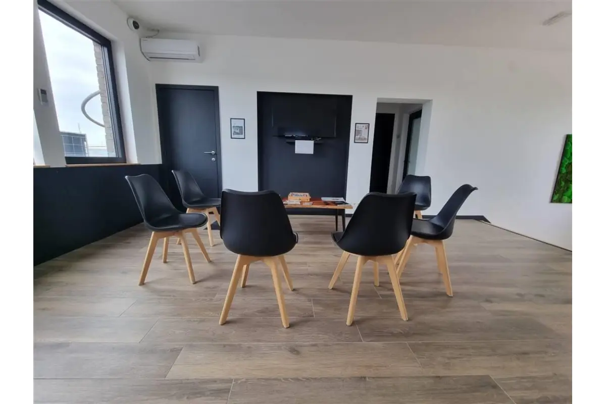 Commerce à louer à Awans 4340 1200.00€  chambres 25.00m² - annonce 211502