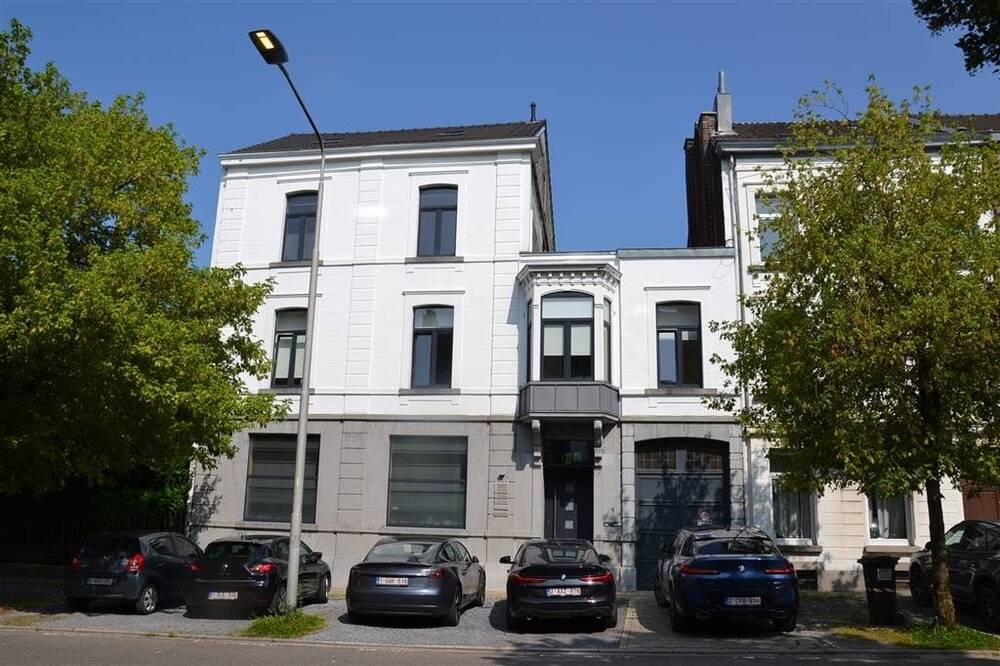 Commerce à louer à Verviers 4800 2750.00€ chambres m² - annonce 216094