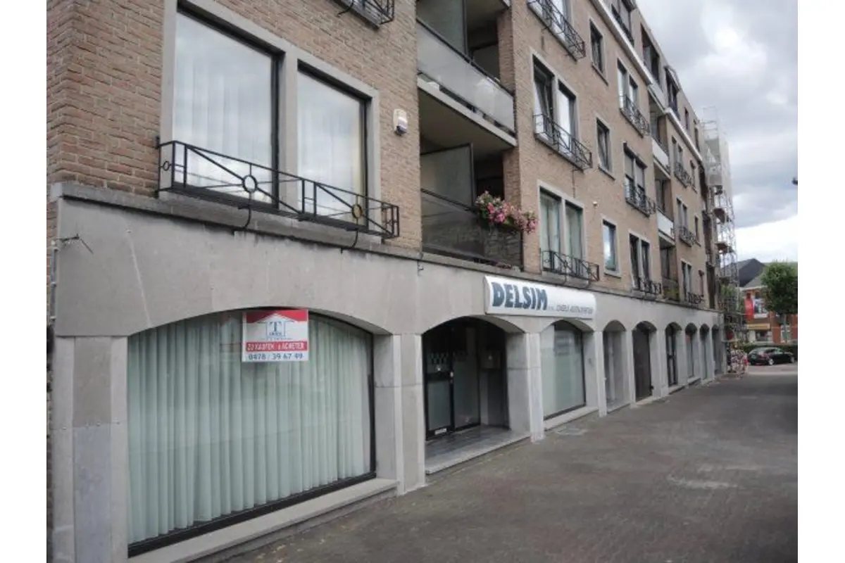 Commerce à vendre à Welkenraedt 4840 90000.00€  chambres m² - annonce 218084