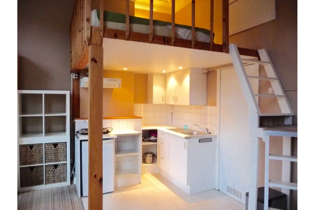 Studio à louer à Liège 4000 550.00€ 0 chambres 25.00m² - annonce 696929