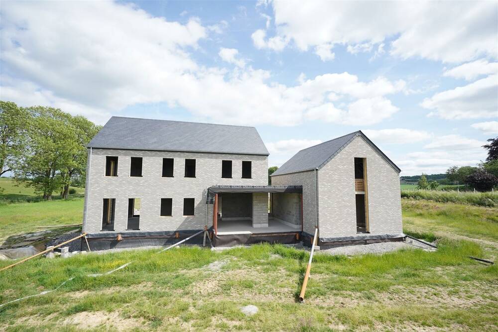 Maison à vendre à Bois-et-Borsu 4560 299500.00€ 5 chambres 300.00m² - annonce 240347