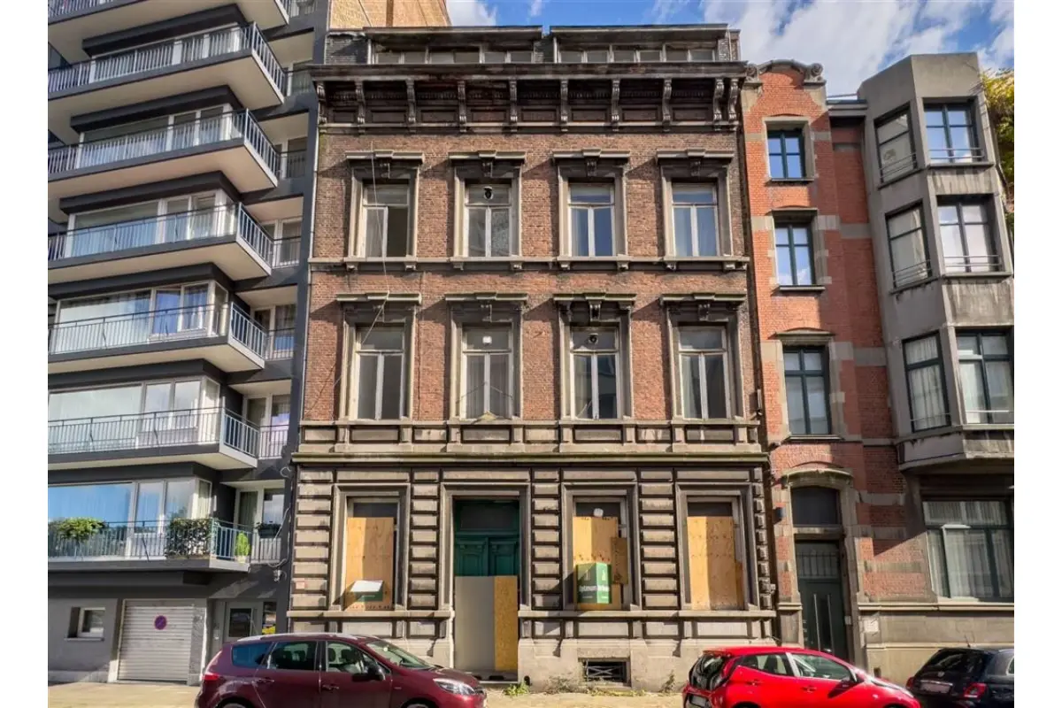 Maison de maître à vendre à Liège 4020 750000.00€ 8 chambres 840.00m² - annonce 245426