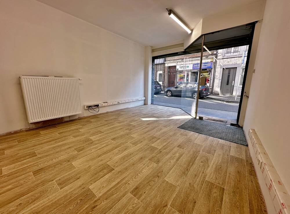 Commerce à à Liège 4000 700.00€ chambres 60.00m² - annonce 260031