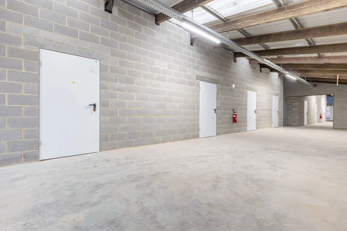 Box à louer à Saint-Nicolas 4420 59.00€  chambres m² - annonce 270634