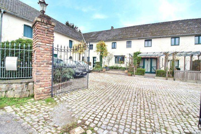 Commerce à vendre à Lontzen 4710 680000.00€ 4 chambres 400.00m² - annonce 335755