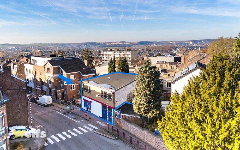 Commerce à vendre à Visé 4600 275000.00€ chambres 300.00m² - annonce 342445