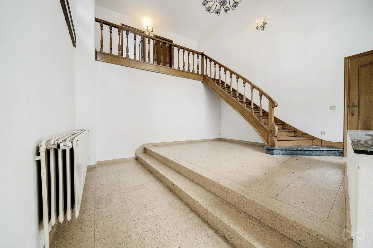 Maison à vendre à Comblain-au-Pont 4170 299000.00€ 5 chambres 263.00m² - annonce 358210