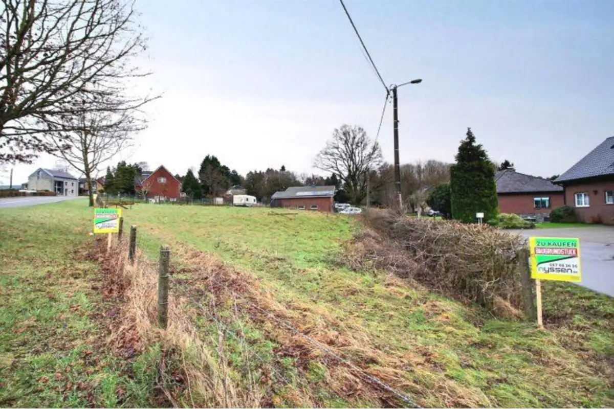 Terrain à vendre à Hauset 4730 185000.00€  chambres m² - annonce 361383