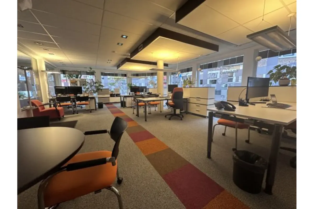 Commerce à vendre à Eupen 4700 499000.00€  chambres m² - annonce 366857