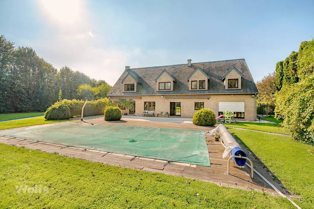 Maison à vendre à Juprelle 4450 745000.00€ 5 chambres 366.00m² - annonce 374205