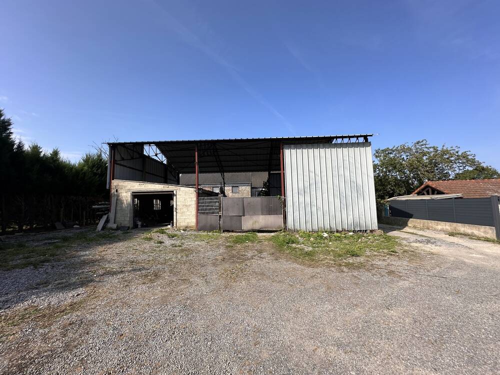 Terrain à vendre à Ferrières 4190 99000.00€  chambres m² - annonce 376122