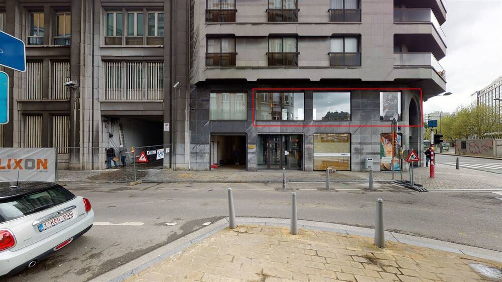 Commerce à vendre à Liège 4000 0.00€ chambres 100.00m² - annonce 378842