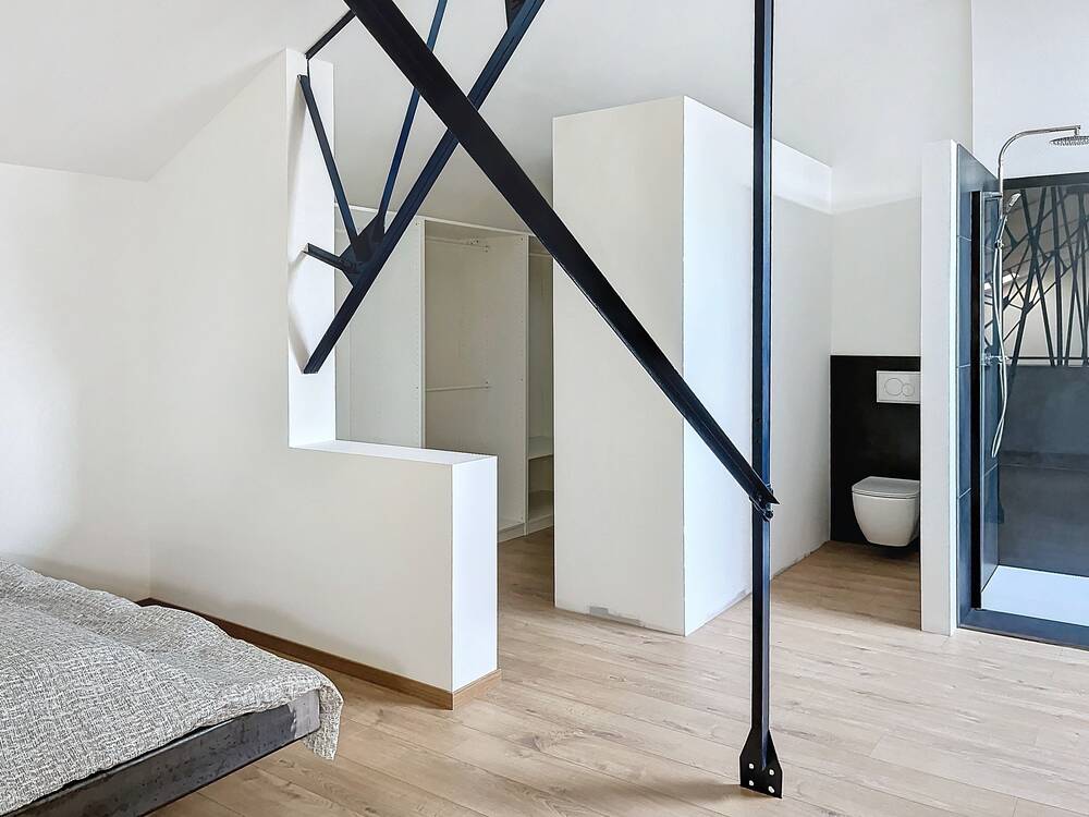 Loft à vendre à Saint-Georges-sur-Meuse 4470 675000.00€ 6 chambres 470.00m² - annonce 387718