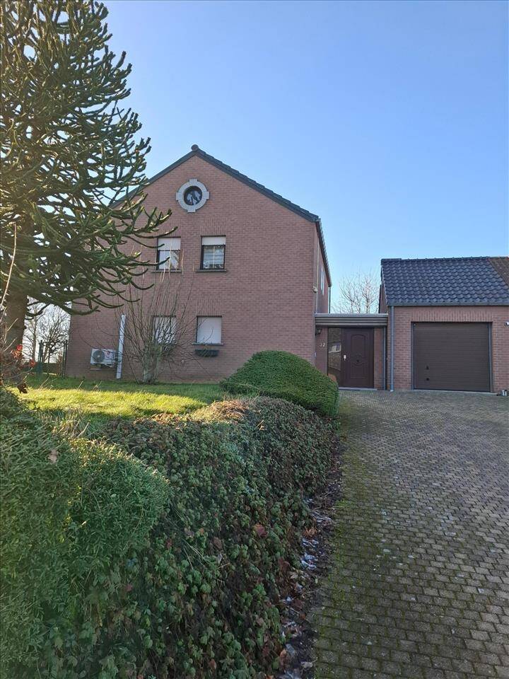 Maison à vendre à Hognoul 4342 380000.00€ 3 chambres m² - annonce 390074