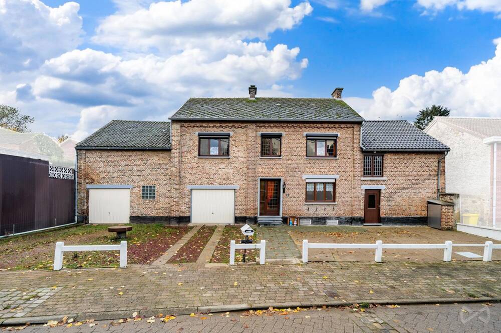 Maison à vendre à Tourinne 4263 235000.00€ 6 chambres 266.00m² - annonce 394298