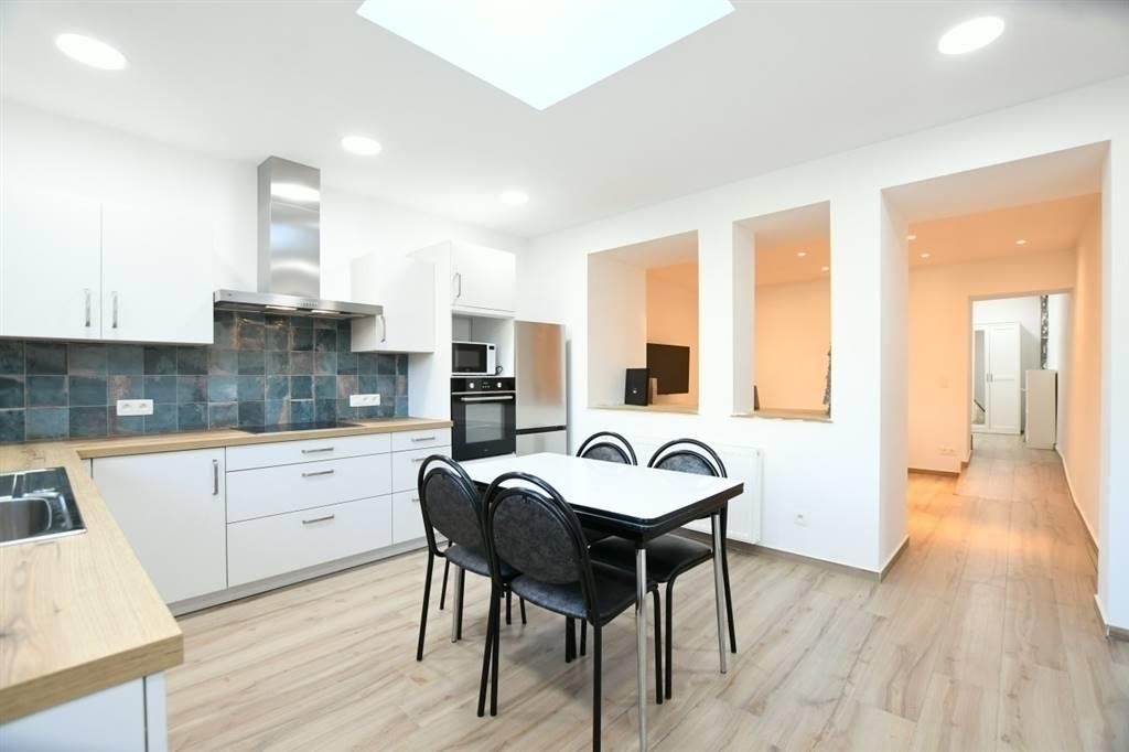 Maison à vendre à Comblain-au-Pont 4170 189000.00€ 5 chambres 211.00m² - annonce 397209