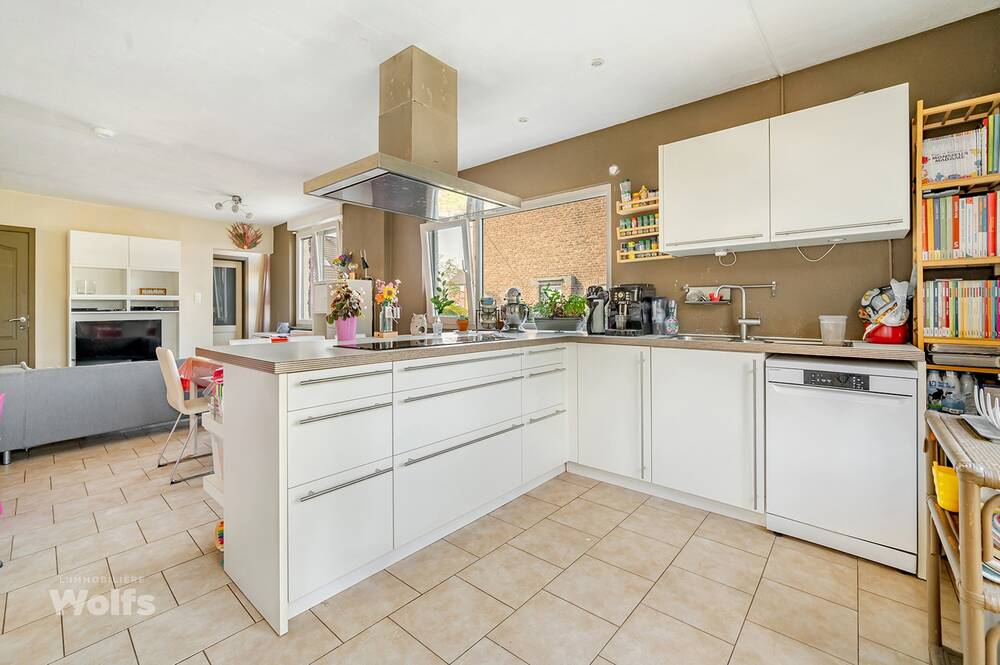 Commerce à vendre à Herstal 4040 225000.00€ chambres 104.00m² - annonce 401950