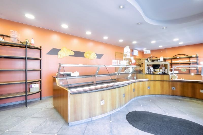 Commerce à vendre à Oupeye 4680 375000.00€ 4 chambres 463.00m² - annonce 408034
