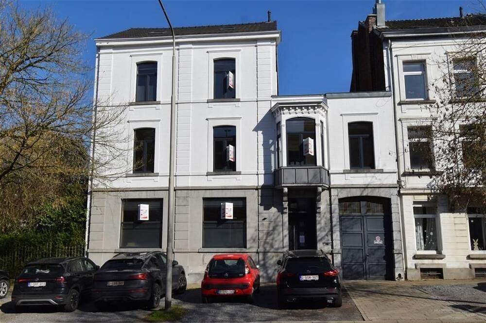 Commerce à vendre à Verviers 4800 550000.00€ chambres 350.00m² - annonce 421201