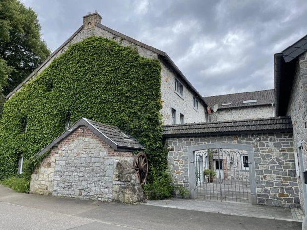 Maison à vendre à Hauset 4730 900000.00€ chambres m² - annonce 422463
