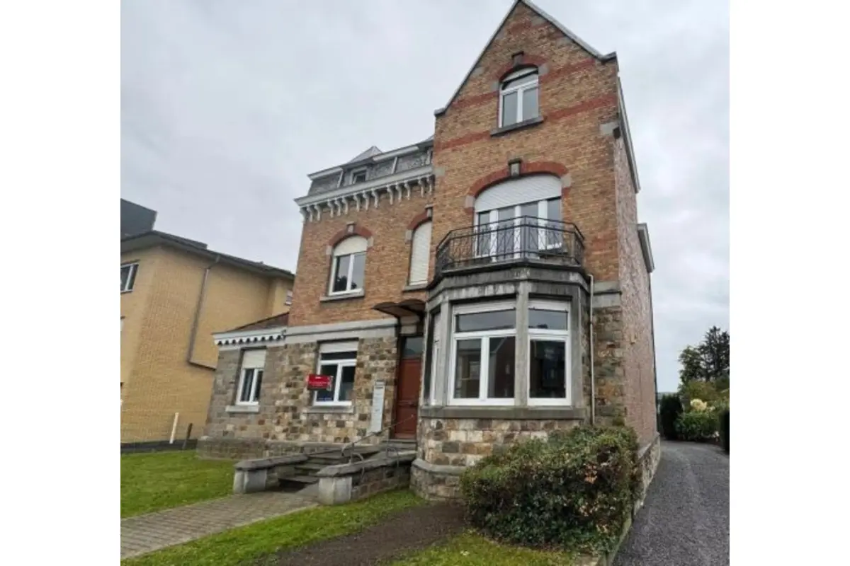 Commerce à louer à Eupen 4700 650.00€  chambres m² - annonce 422898