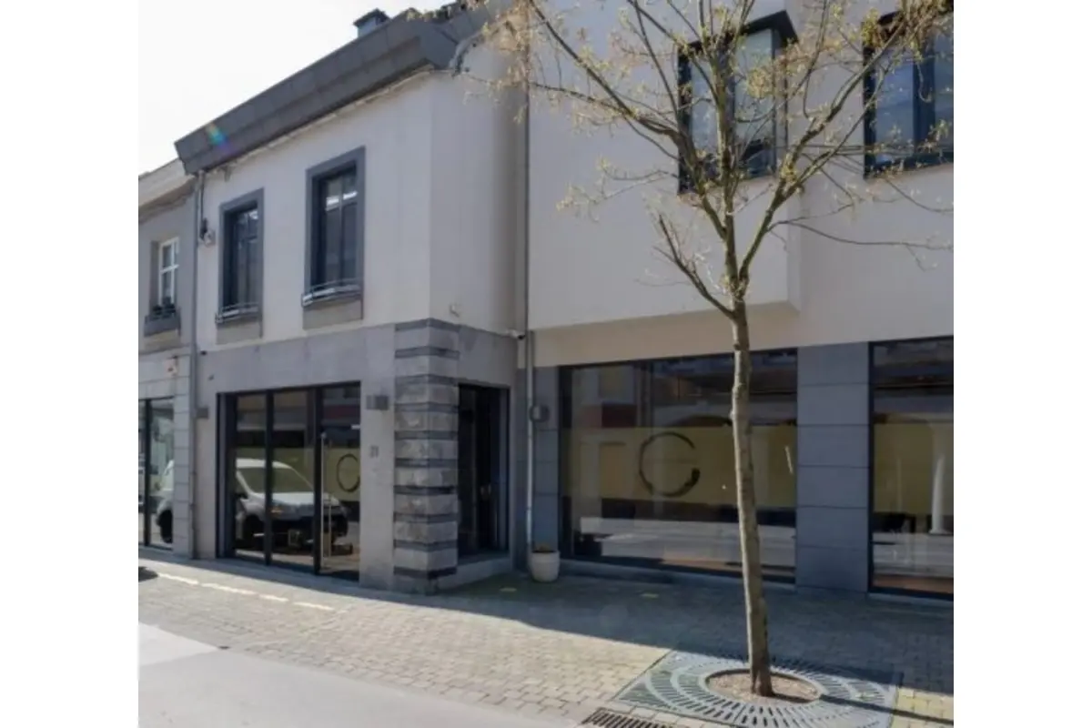 Commerce à vendre à Eupen 4700 750000.00€ 1 chambres 75.00m² - annonce 422761