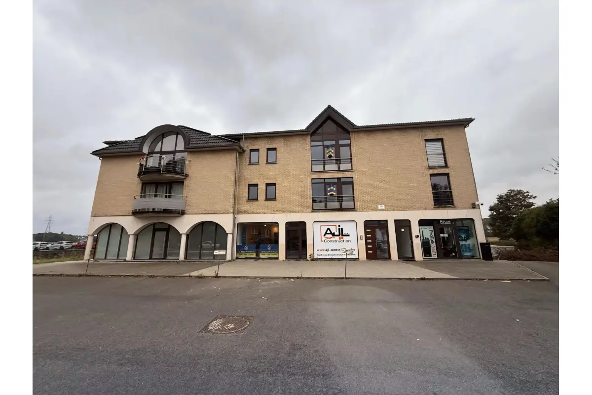 Appartement à louer à Voroux-lez-Liers 4451 990.00€ 2 chambres 75.00m² - annonce 588745