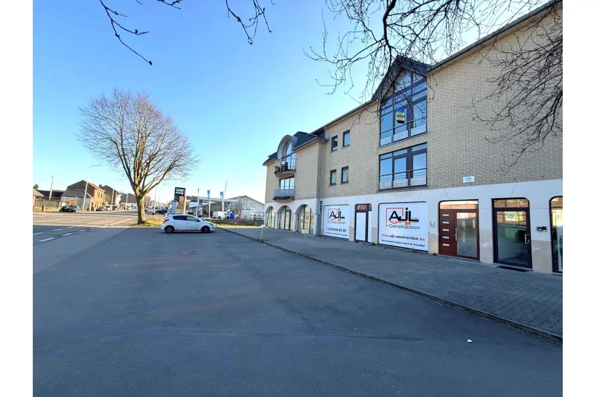 Appartement à louer à Voroux-lez-Liers 4451 990.00€ 2 chambres 75.00m² - annonce 429298