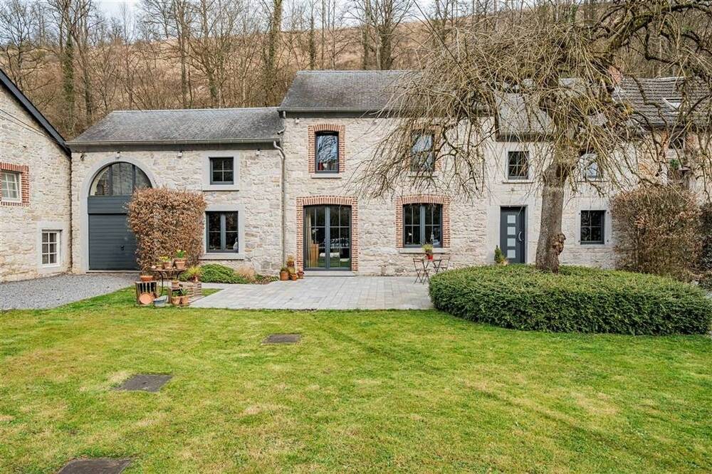 Maison à vendre à Vieuxville 4190 525000.00€ 3 chambres 303.00m² - annonce 436120