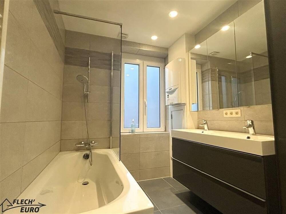 Maison à vendre à Lambermont 4800 245000.00€ 4 chambres 106.00m² - annonce 439425