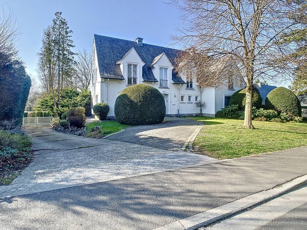 Maison à vendre à Embourg 4053 1150000.00€ 7 chambres 600.00m² - annonce 443190