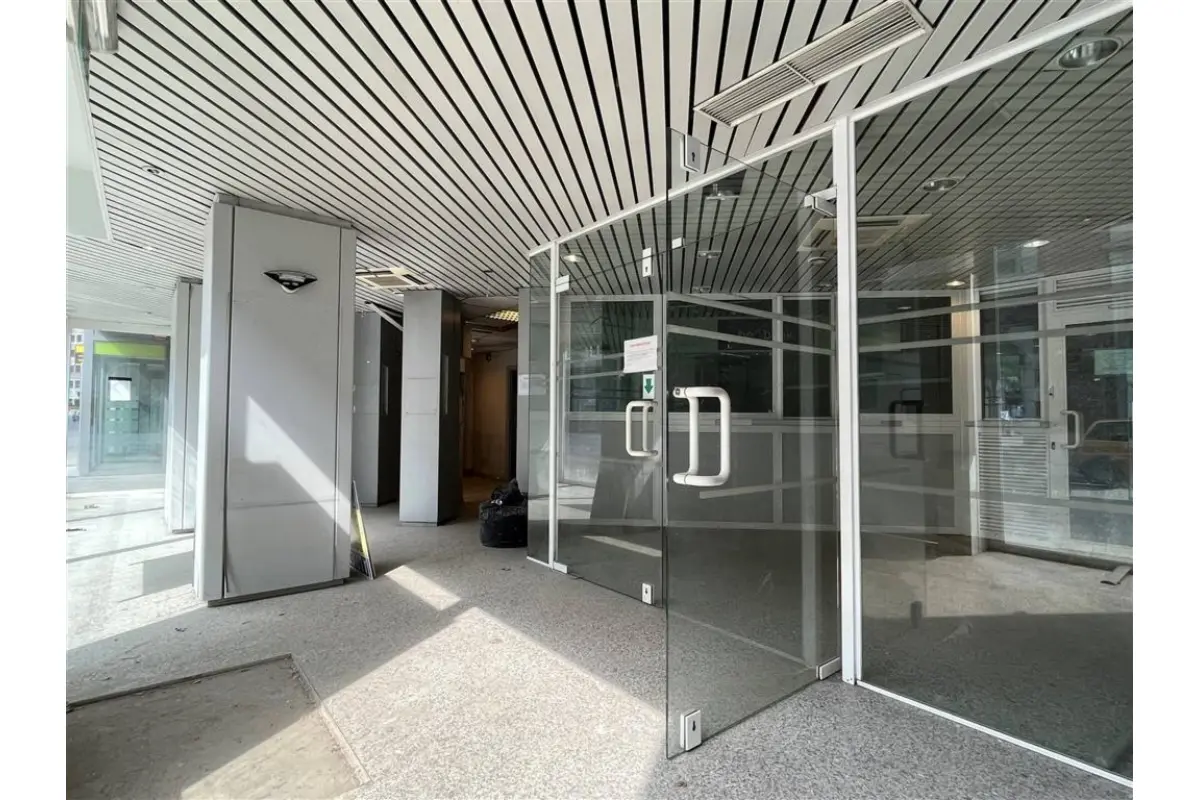 Commerce à louer à Verviers 4800 1600.00€  chambres m² - annonce 444465