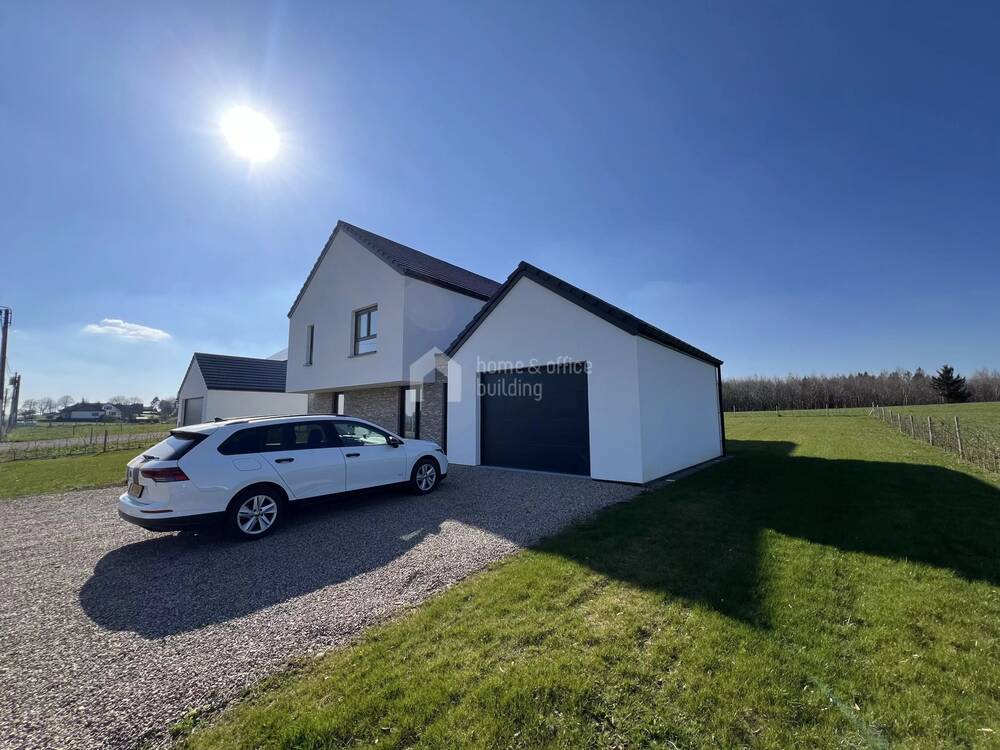 Maison à vendre à Bullange 4760 452201.00€ 4 chambres 217.50m² - annonce 445401