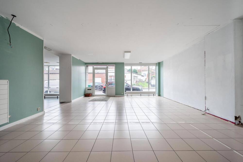 Commerce à louer à Vivegnis 4683 650.00€ chambres 40.00m² - annonce 445992