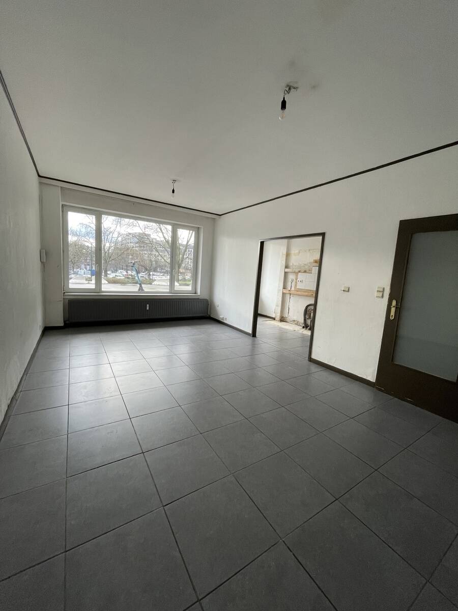Rez-de-chaussée à vendre à Herstal 4040 90000.00€ 1 chambres 65.00m² - annonce 448968