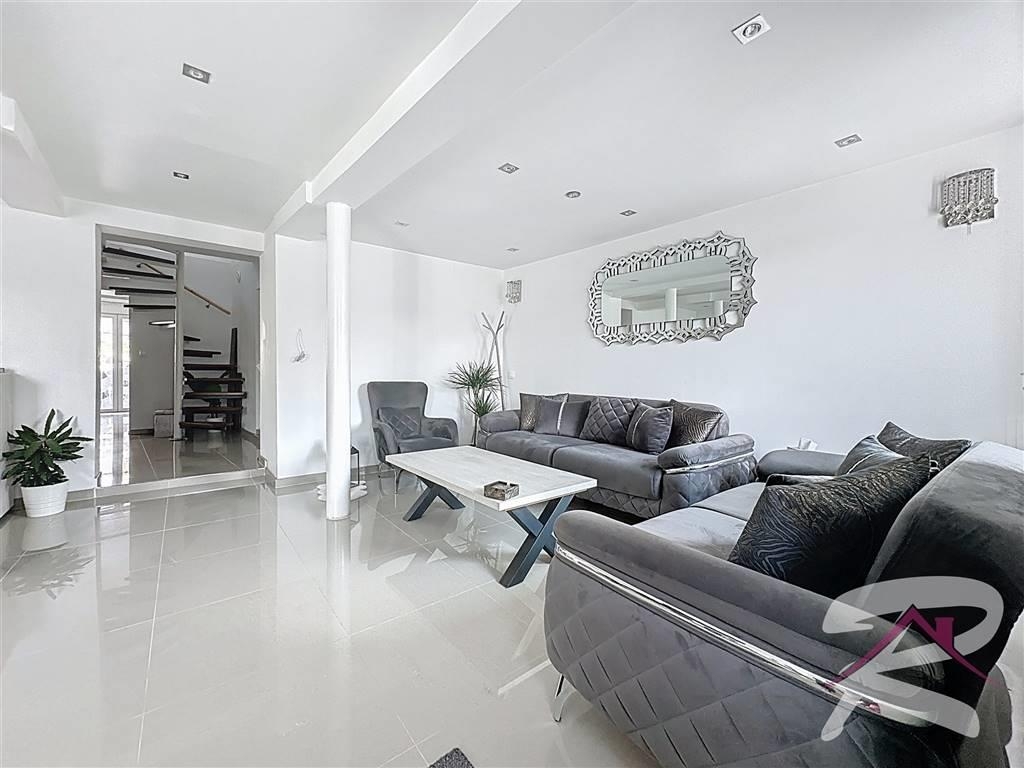Maison à vendre à Flémalle-Haute 4400 279000.00€ 3 chambres 128.00m² - annonce 454191