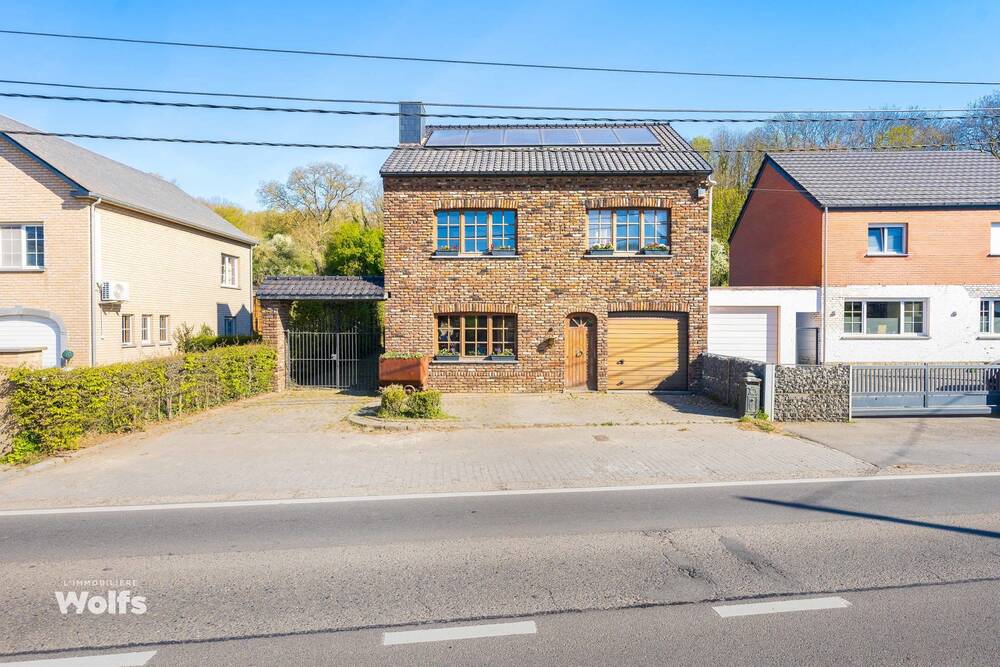 Maison à vendre à Haccourt 4684 295000.00€ 4 chambres 180.00m² - annonce 457804