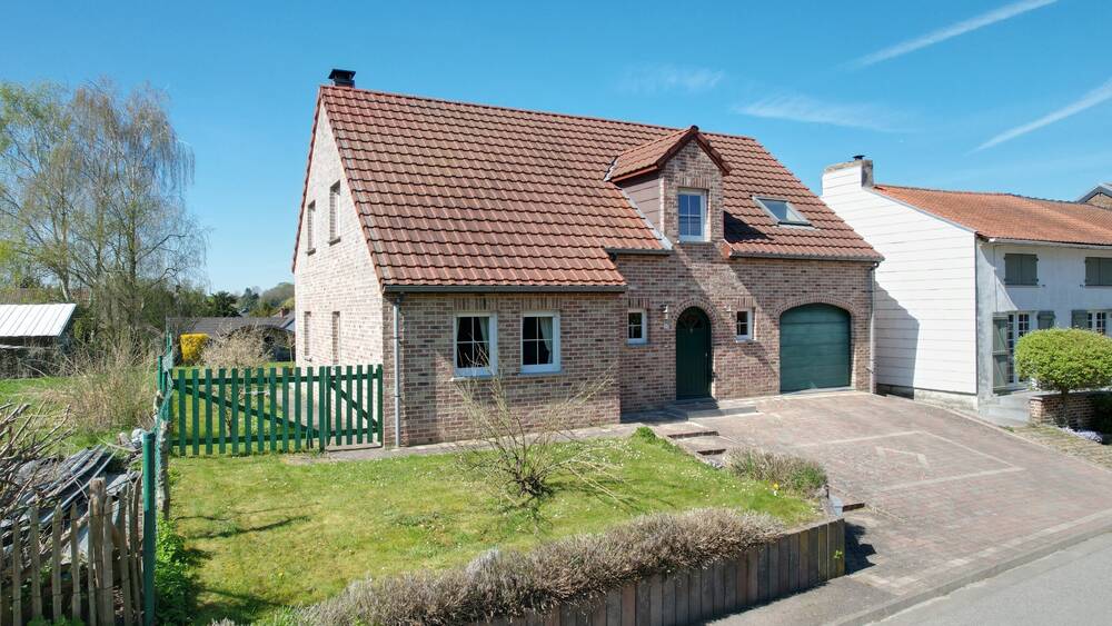 Villa à à Orp-Jauche 1350 425000.00€ 4 chambres 200.00m² - annonce 459785