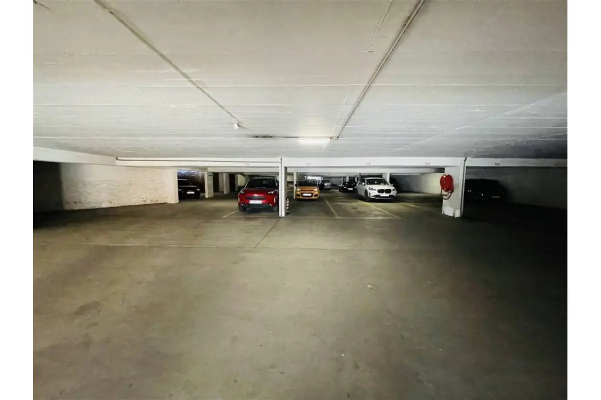 Parking / garage à vendre à Liège 4020 0.00€  chambres m² - annonce 463269